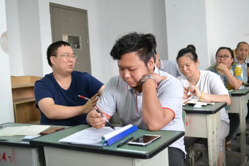 教學、管理、服務三位一體 文化素養在美術輔導服務中的重要性